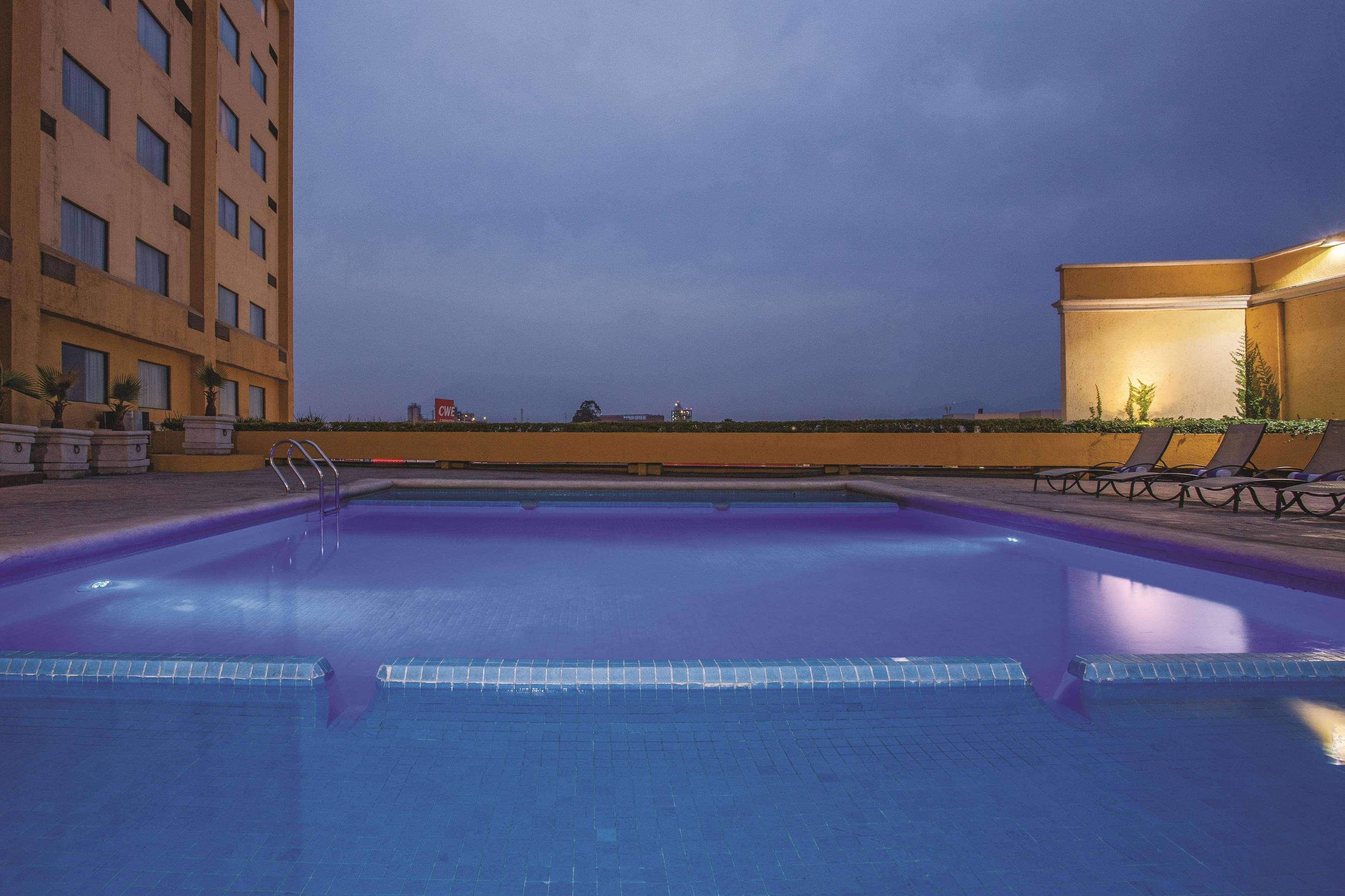 Chn Hotel Monterrey Norte, Trademark Collection By Wyndham Ngoại thất bức ảnh
