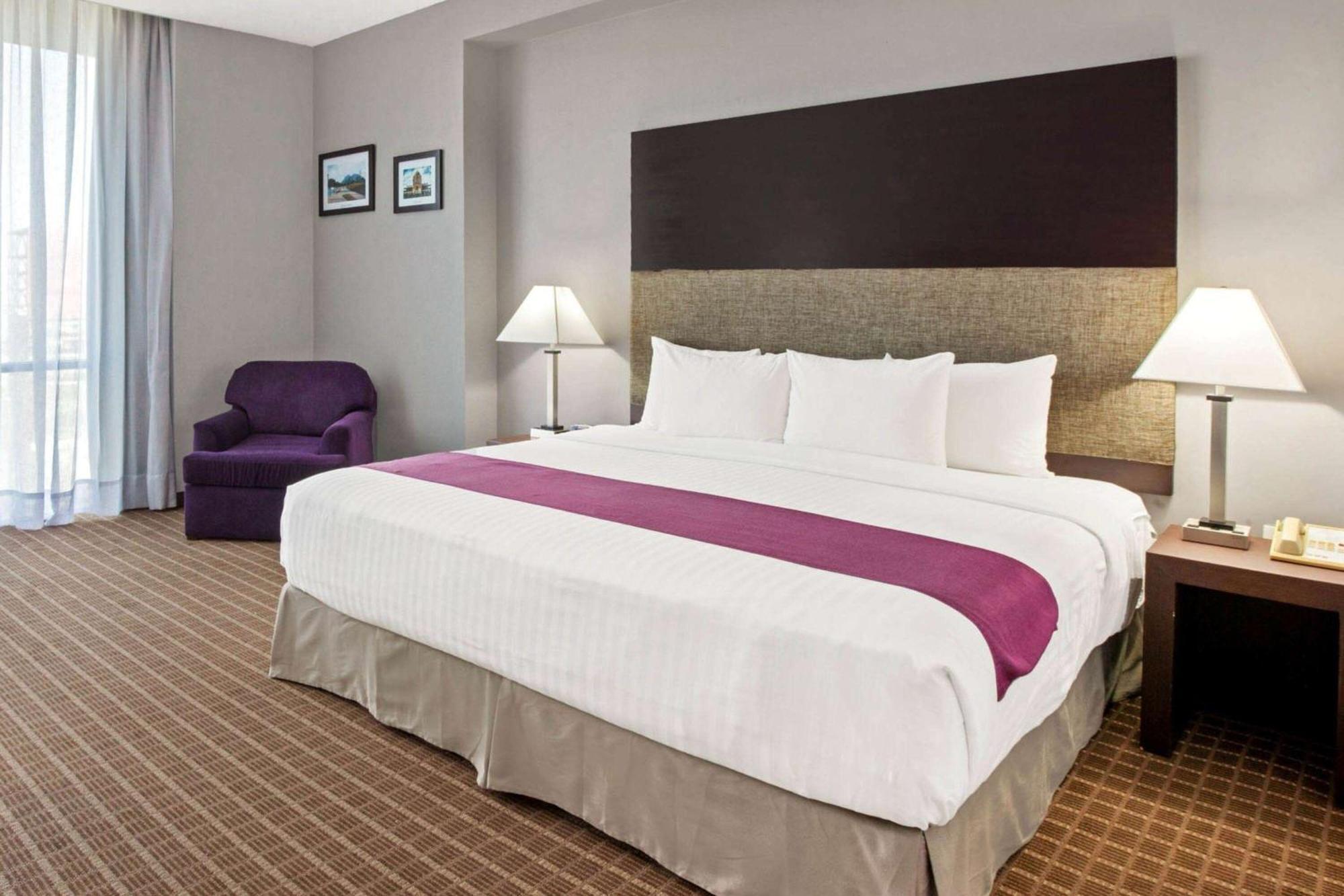 Chn Hotel Monterrey Norte, Trademark Collection By Wyndham Ngoại thất bức ảnh