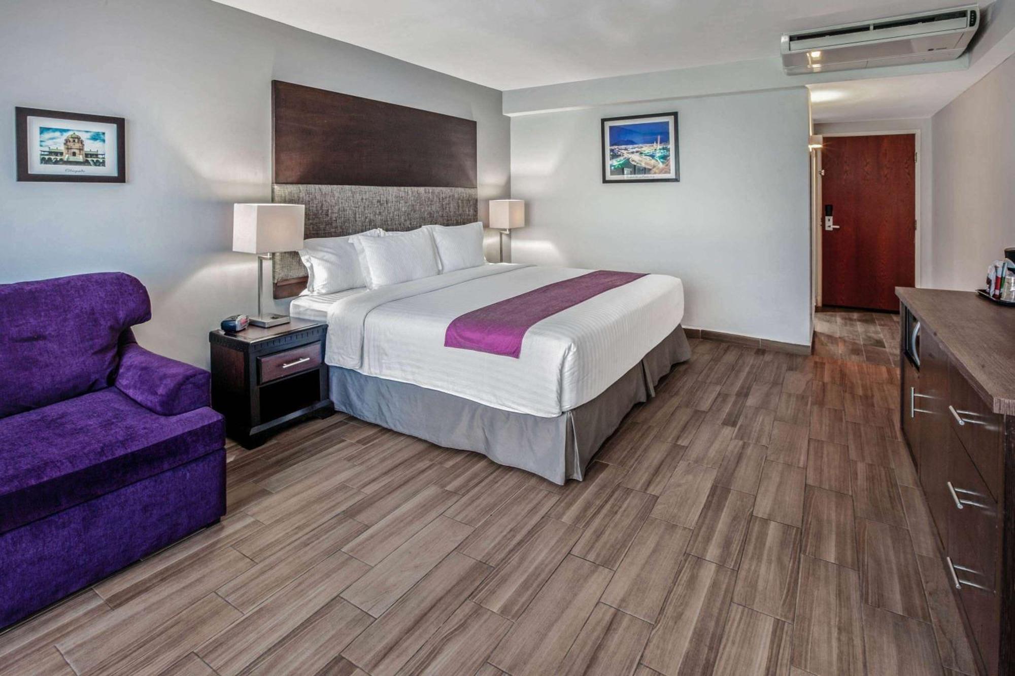 Chn Hotel Monterrey Norte, Trademark Collection By Wyndham Ngoại thất bức ảnh