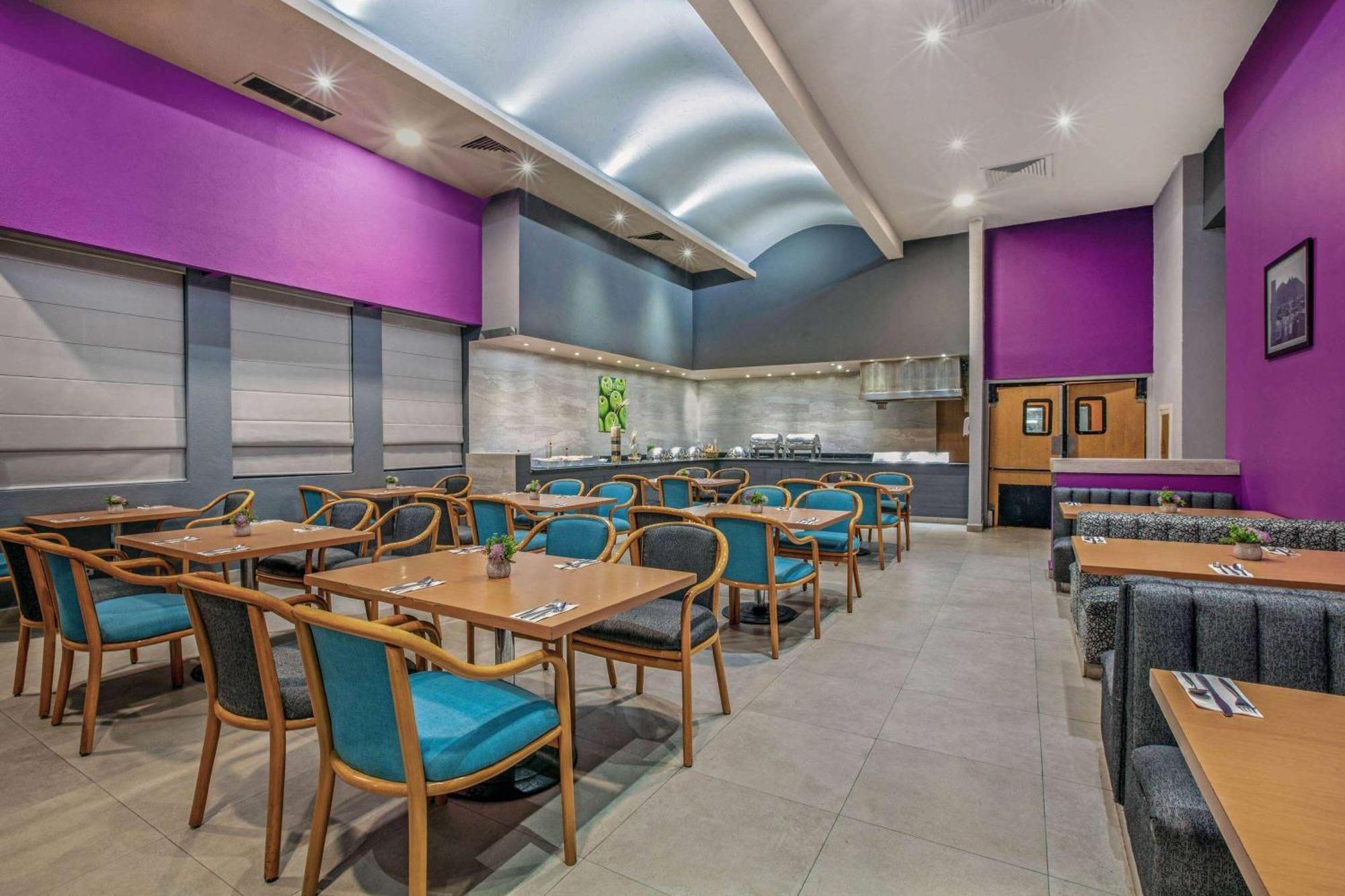Chn Hotel Monterrey Norte, Trademark Collection By Wyndham Ngoại thất bức ảnh